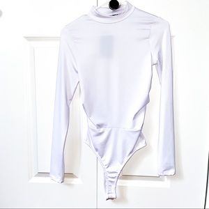 White open back bodysuit size S